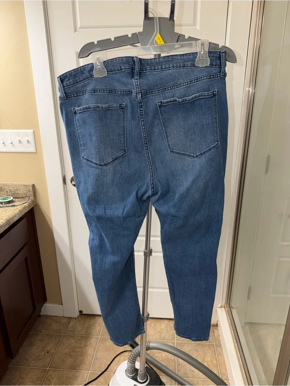 Old Navy Women's Medium Blue Stretch Skinny Jeans